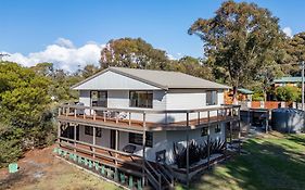 Lillybell Beach Retreat